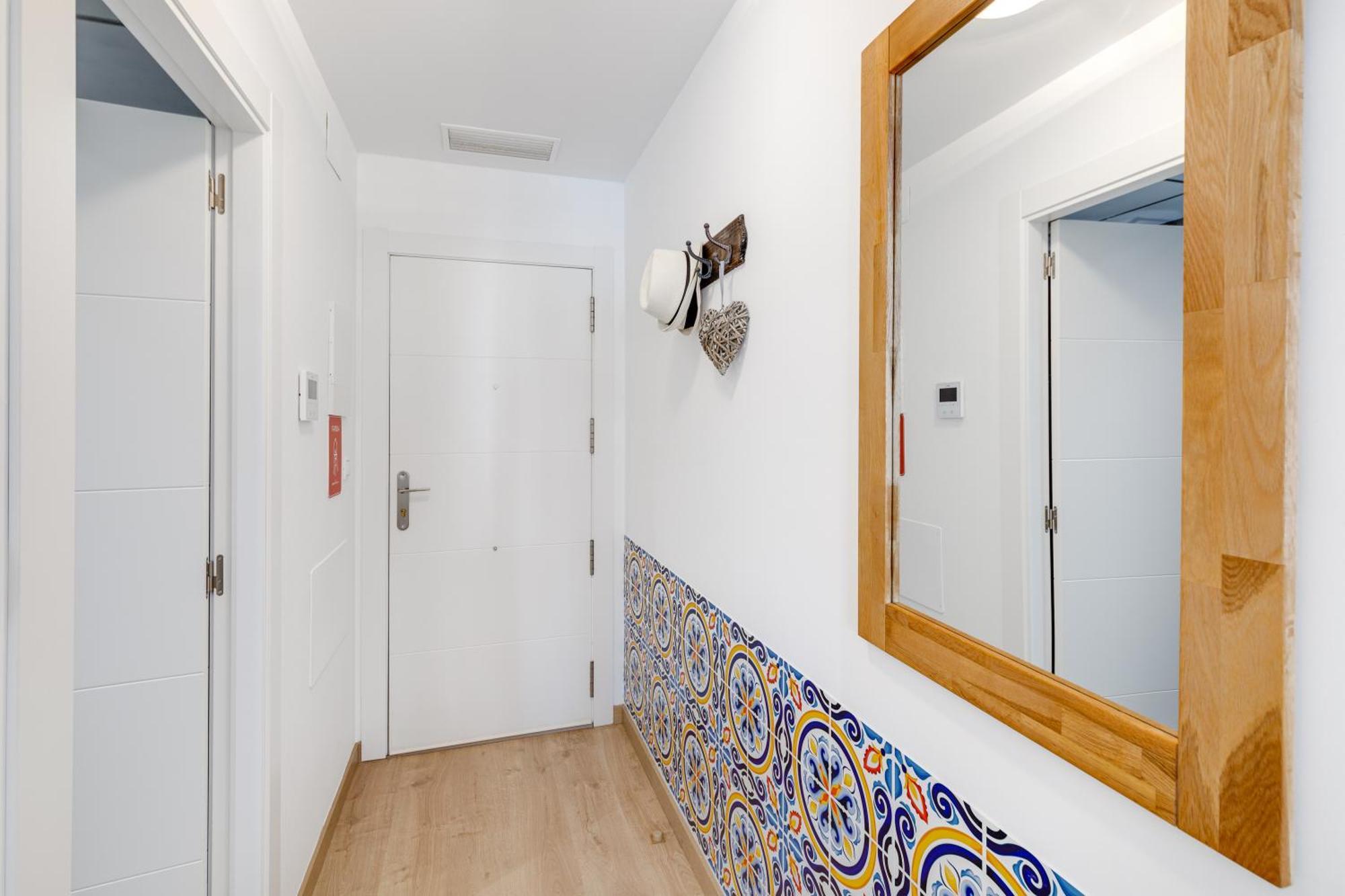 Hb Apartments - Apartamento Alicante Rambla Mercado Central Playa - El Loft Del Barrio Экстерьер фото